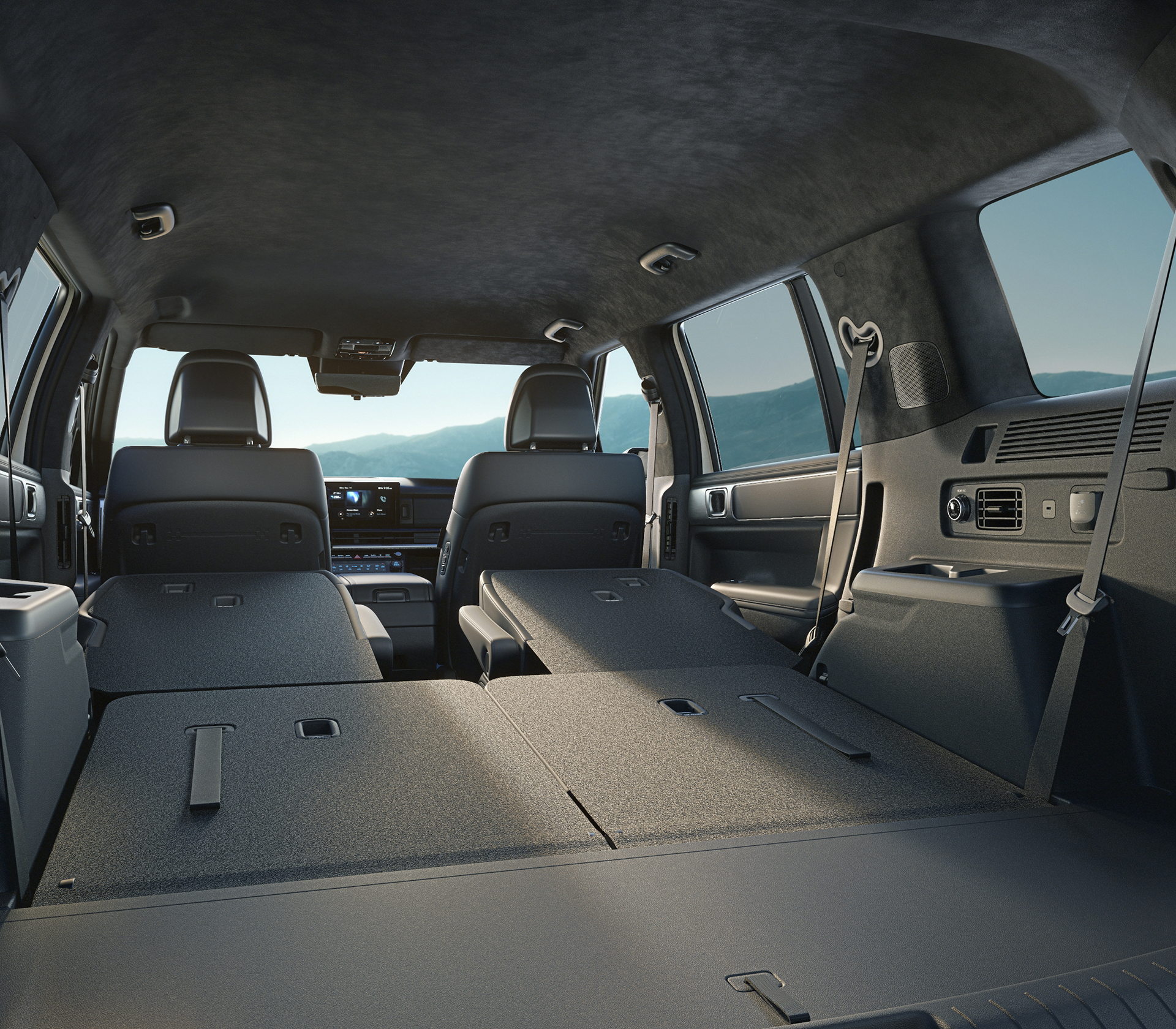 Hyundai SANTA FE Innenansicht aus dem Kofferraum mit runter geklappten Sitzen