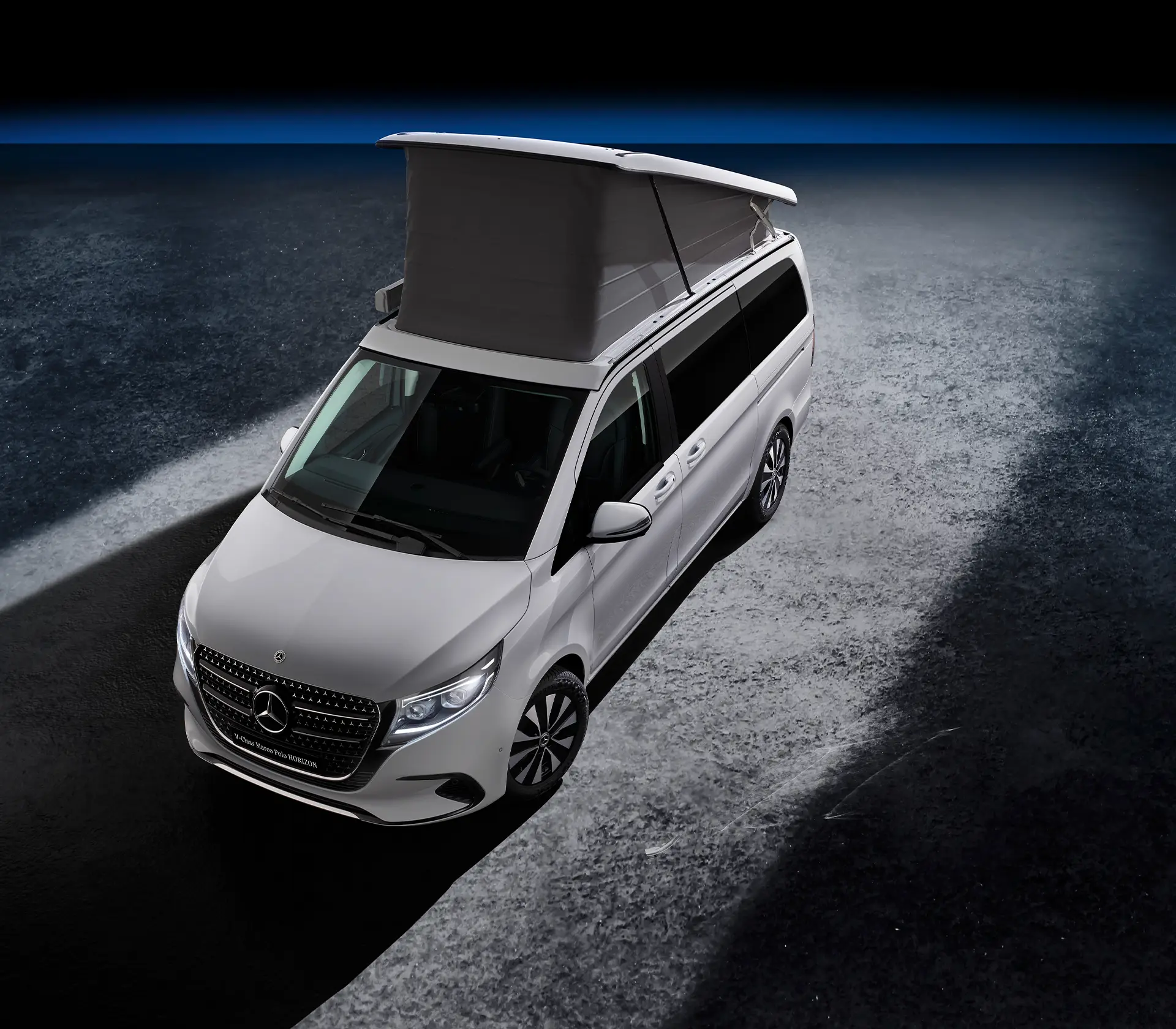 Mercedes-Benz V-Klasse-MP-HORIZON aus der Vogelerspektive