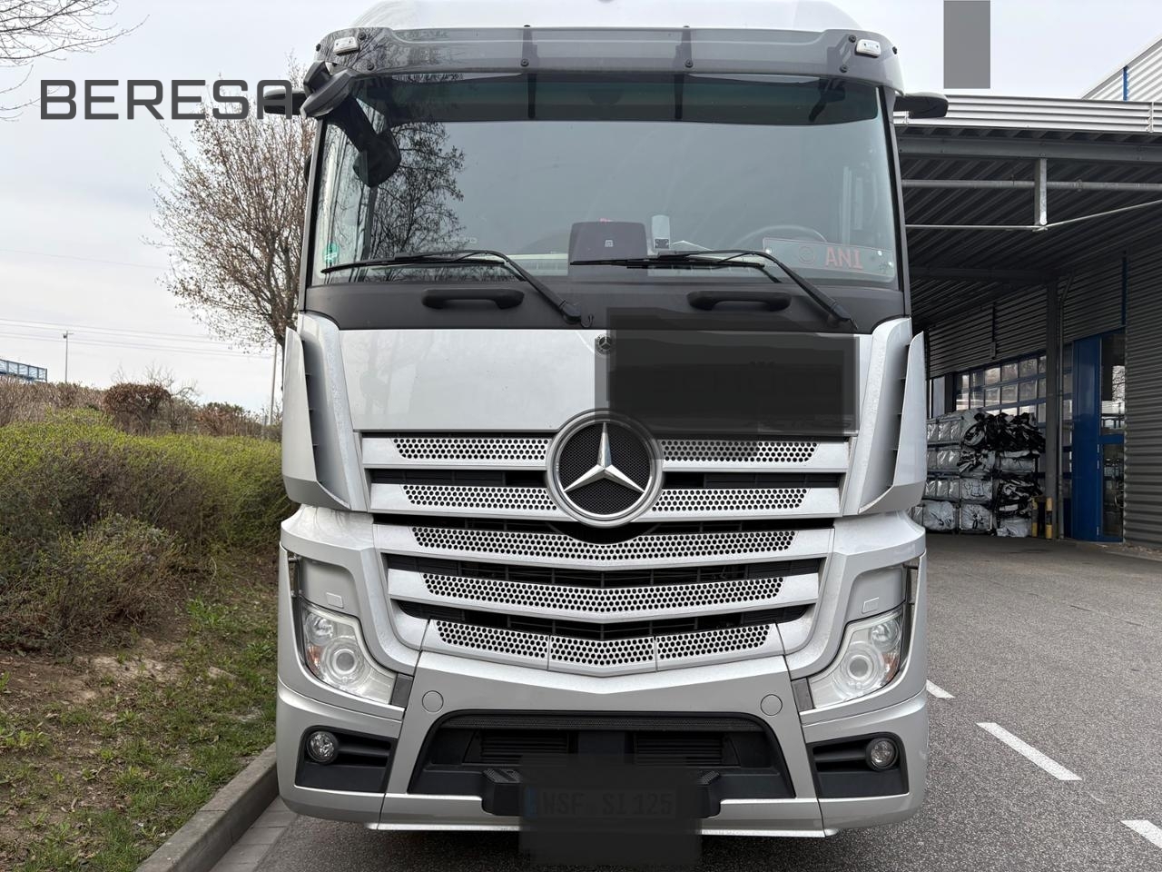 Actros 5 2545 L Stream Space 2,50 TV Xenon Pano
