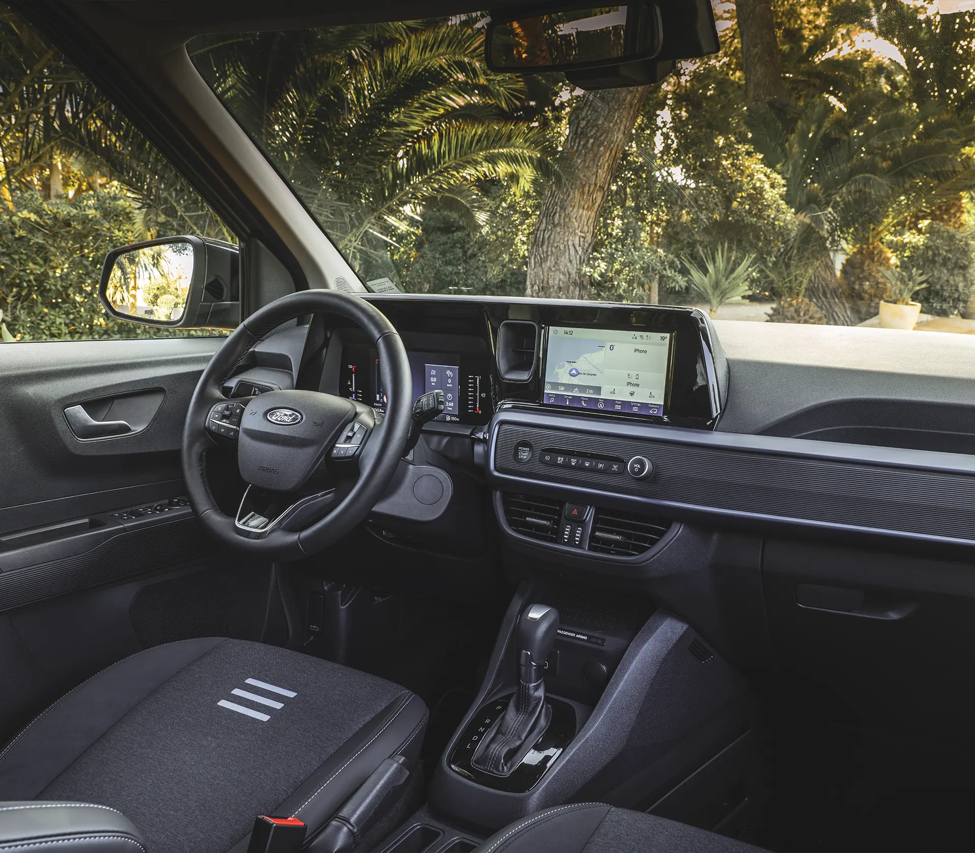 das Interieur des Tourneo Courier