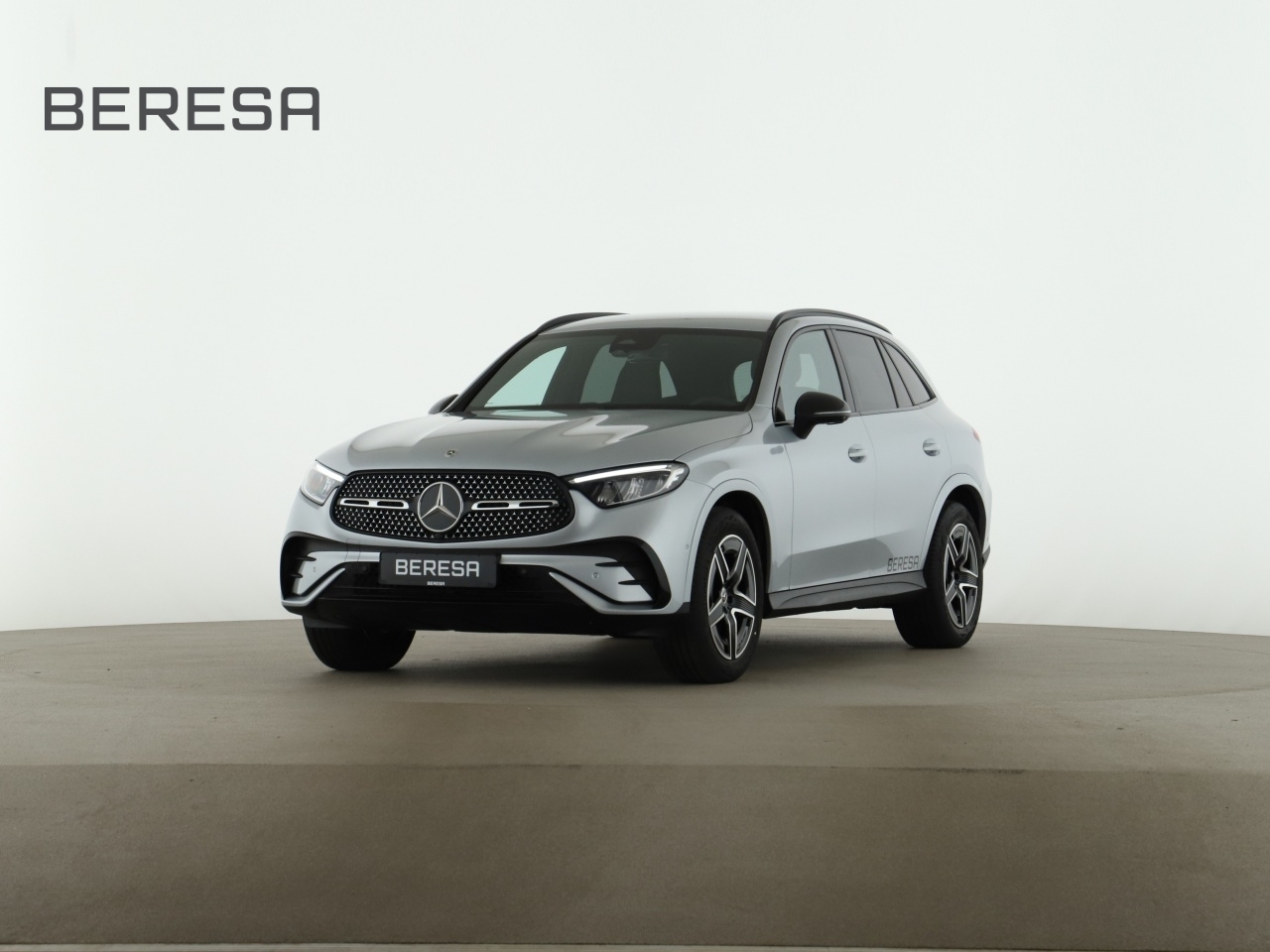 GLC 200 d 4M AMG Night MBUX AHK Distronic 360