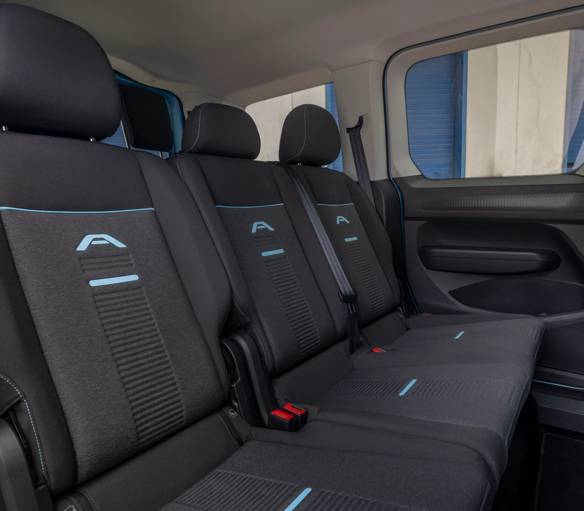 die Rückbank des Ford Tourneo-Connect