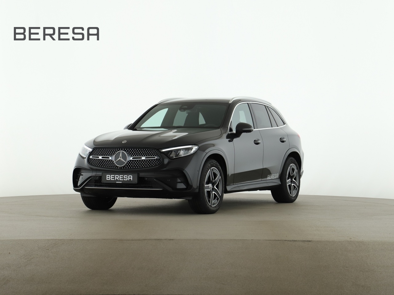 GLC 200 d 4M AMG MBUX AHK Distronic 360 LED Navi