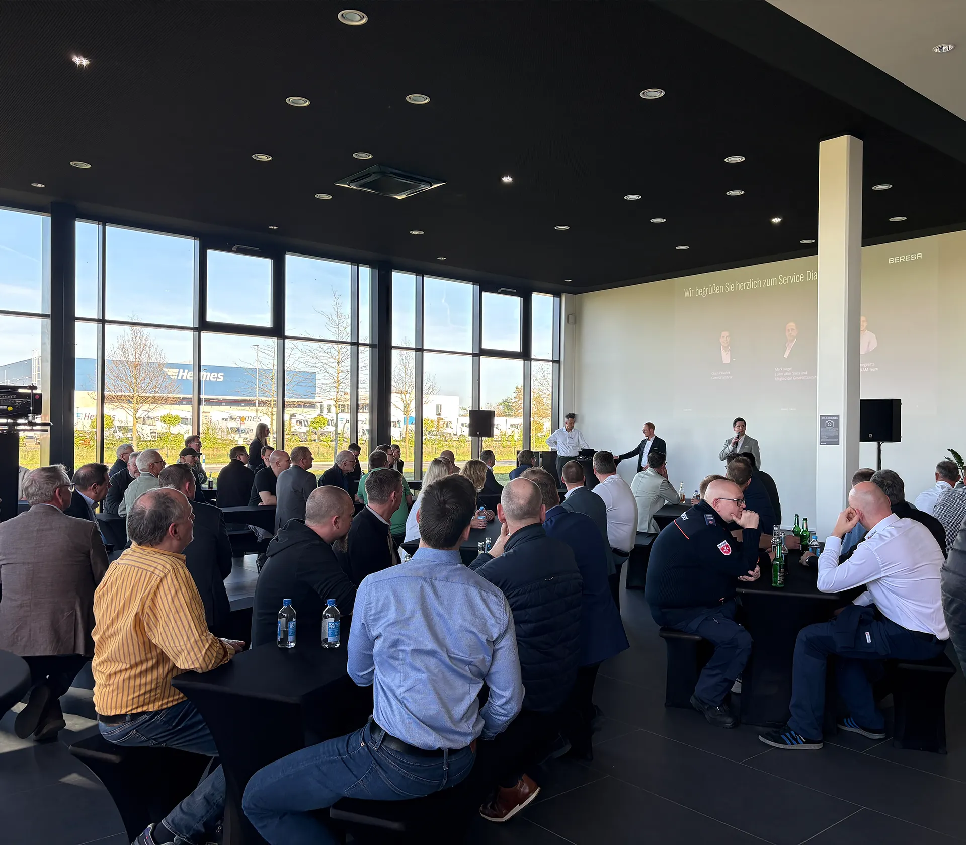 Service Dialog im Beresa AirportCenter