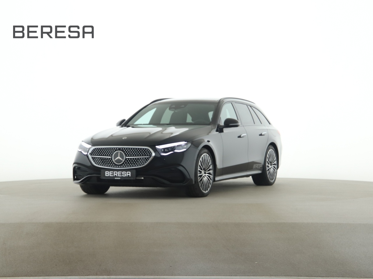 E 300 de 4M T EQ Hybrid  AMG Digital Light Night