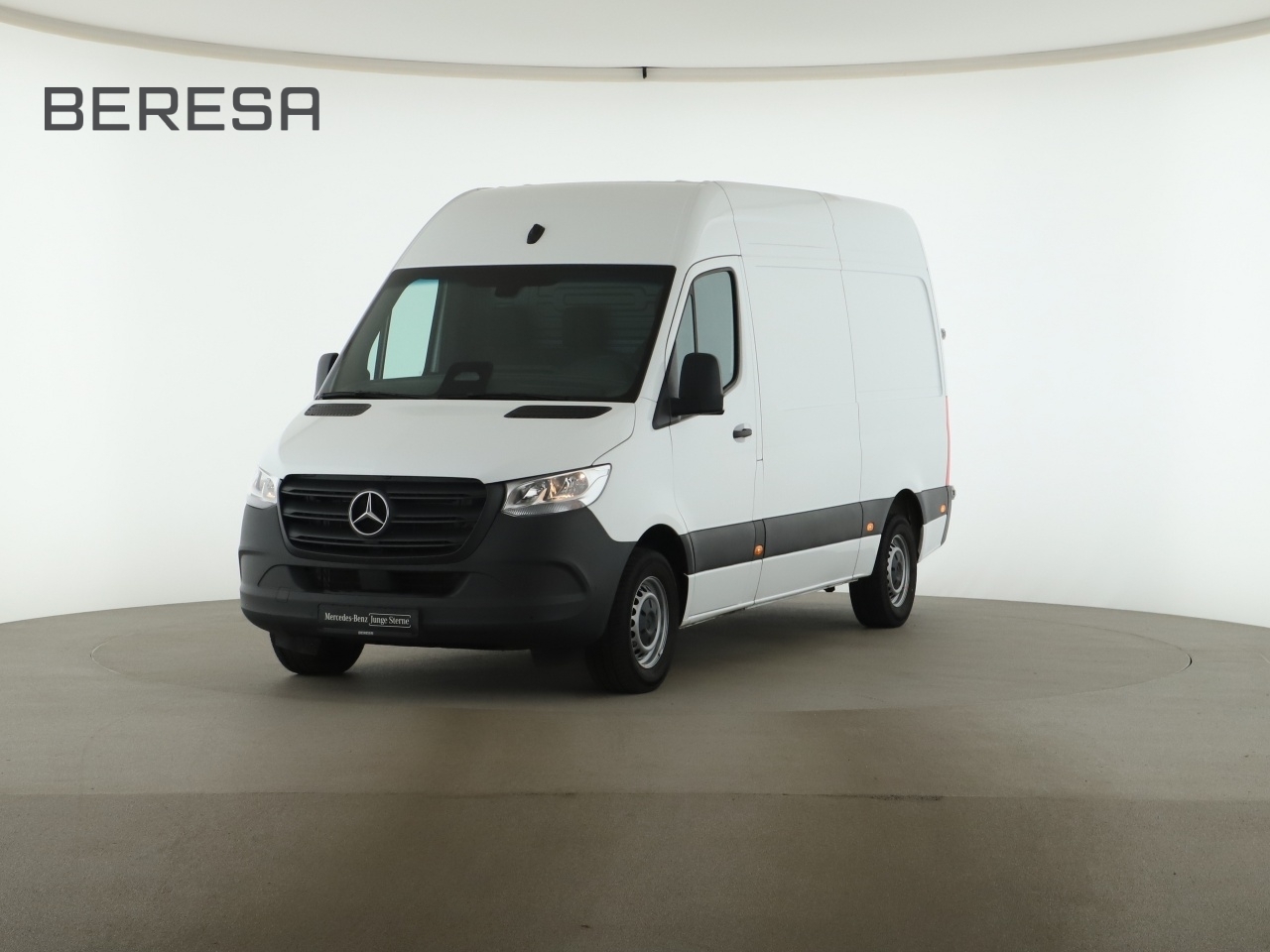 Sprinter 317 CDI Kasten Standard Hoch L2H2 Navi