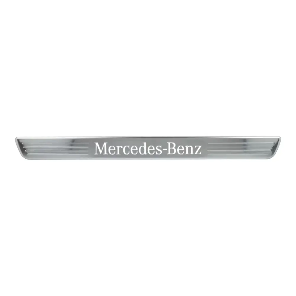 Mercedes-Benz Wechselcover beleuchtete Einstiegsleiste vorne silberfarbenes Edelstahl