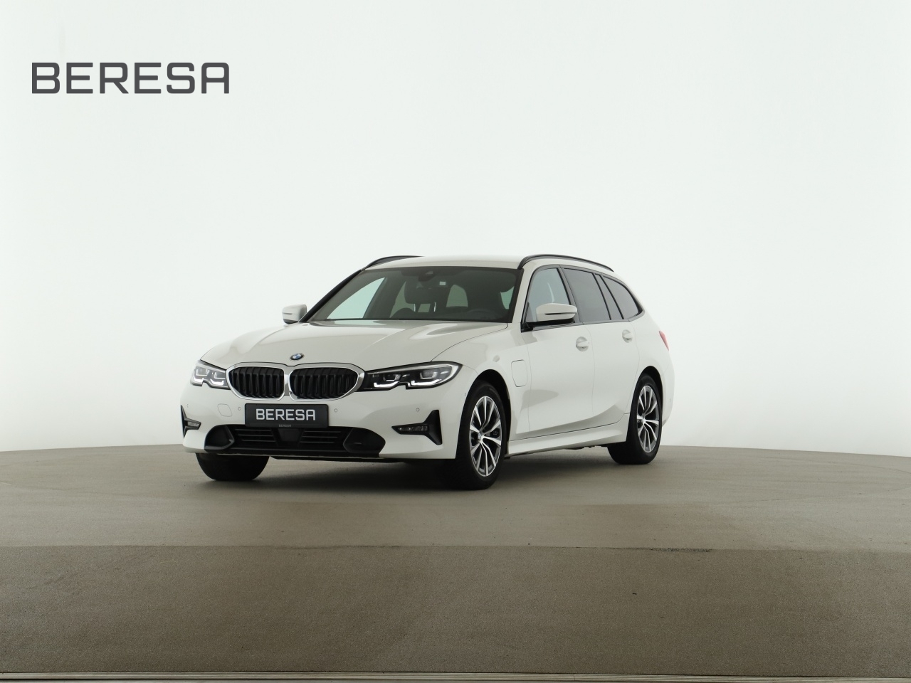 330 e Sport Line LED Kamera Business-P.