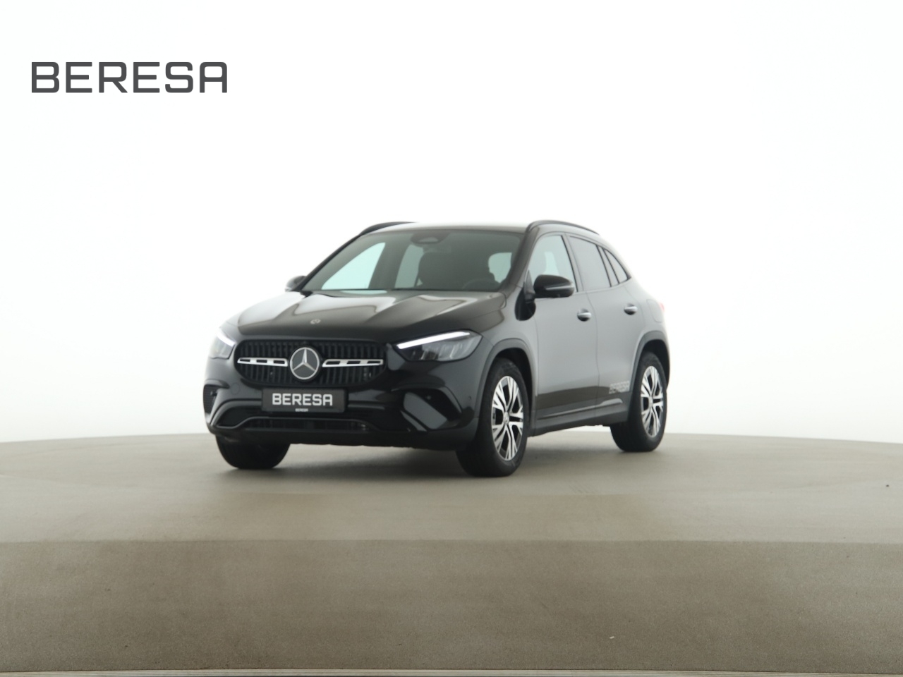 GLA 200 Night Progressive MBUX Distronic 360 LED