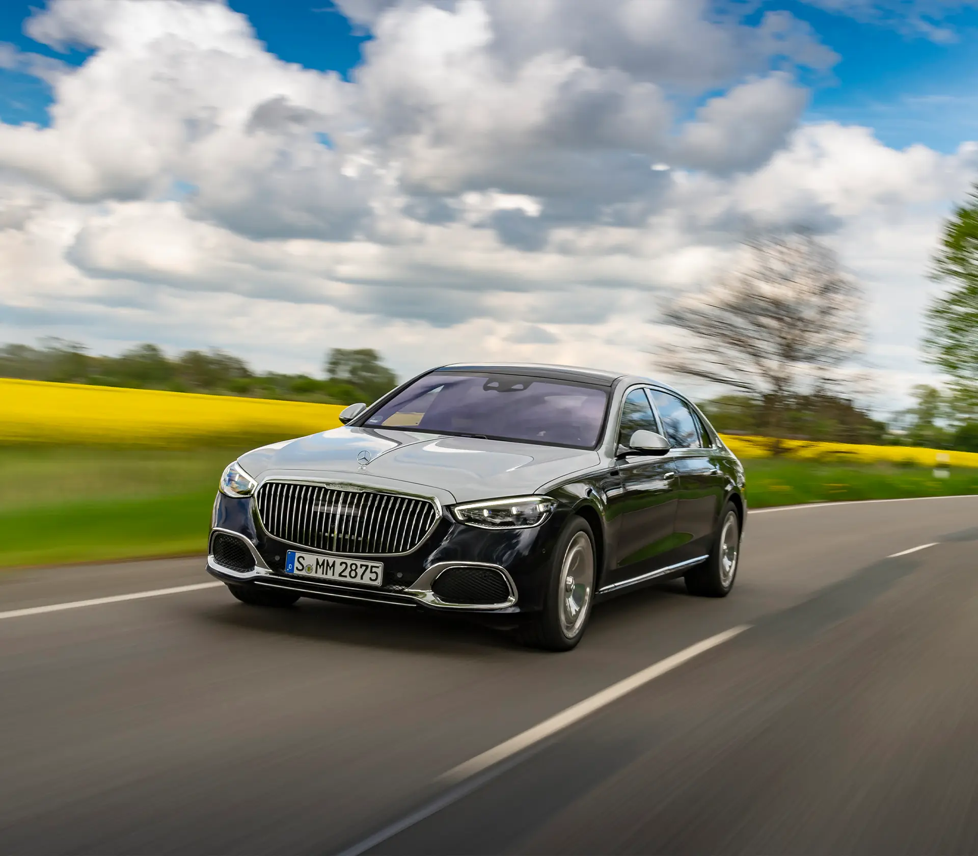 MErcedes-Maybach S-Klasse Frontansicht Driving Shot