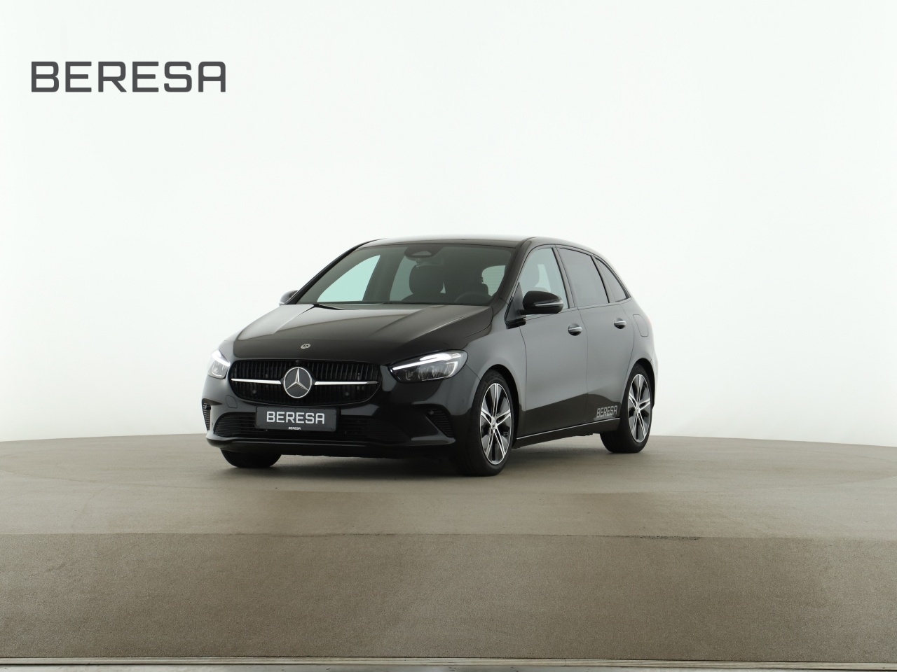 B 200 Night Progressive MBUX AHK Kamera LED Navi