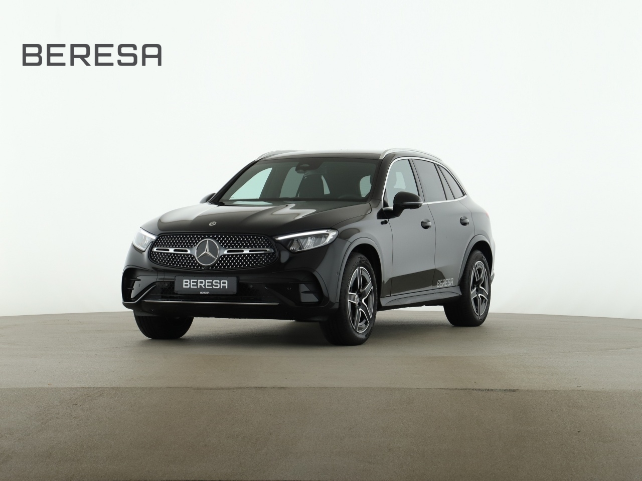 GLC 200 d 4M AMG MBUX AHK Distronic 360 LED Navi