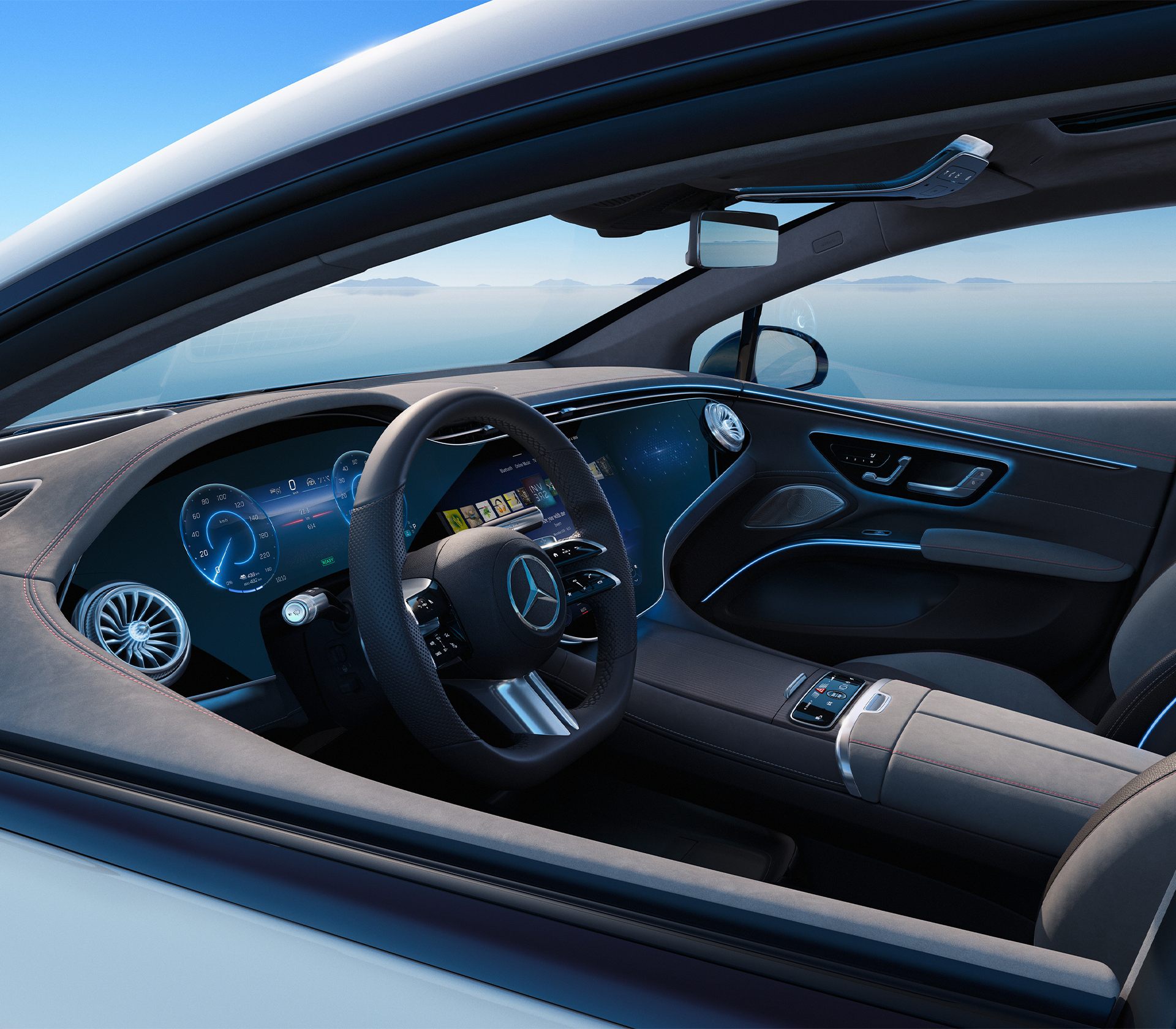 Mercedes-Benz EQS-Limousine Innenraum wird durch das Fenster gezeigt.