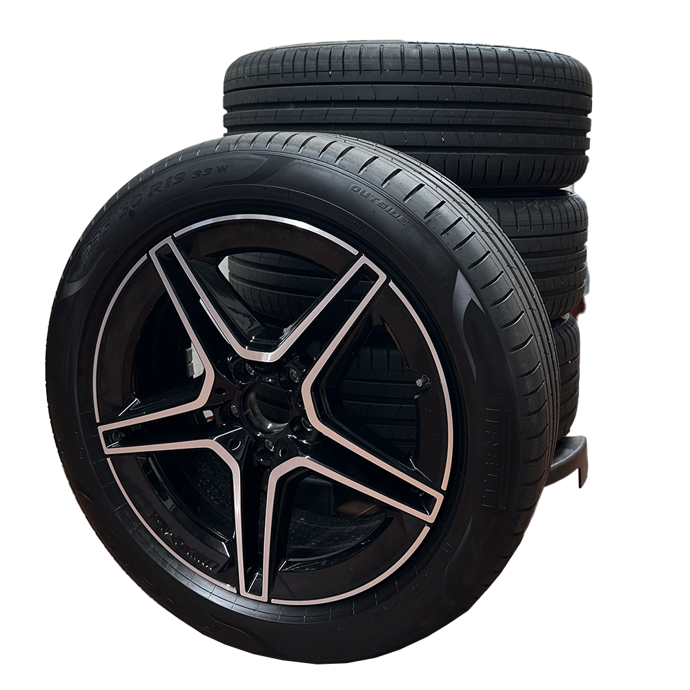 Mercedes-Benz AMG 5-Doppelspeichen-Felgen 19 Zoll mit Pirelli P Zero MO 235/50 R19 99W / Satz aus Demontage