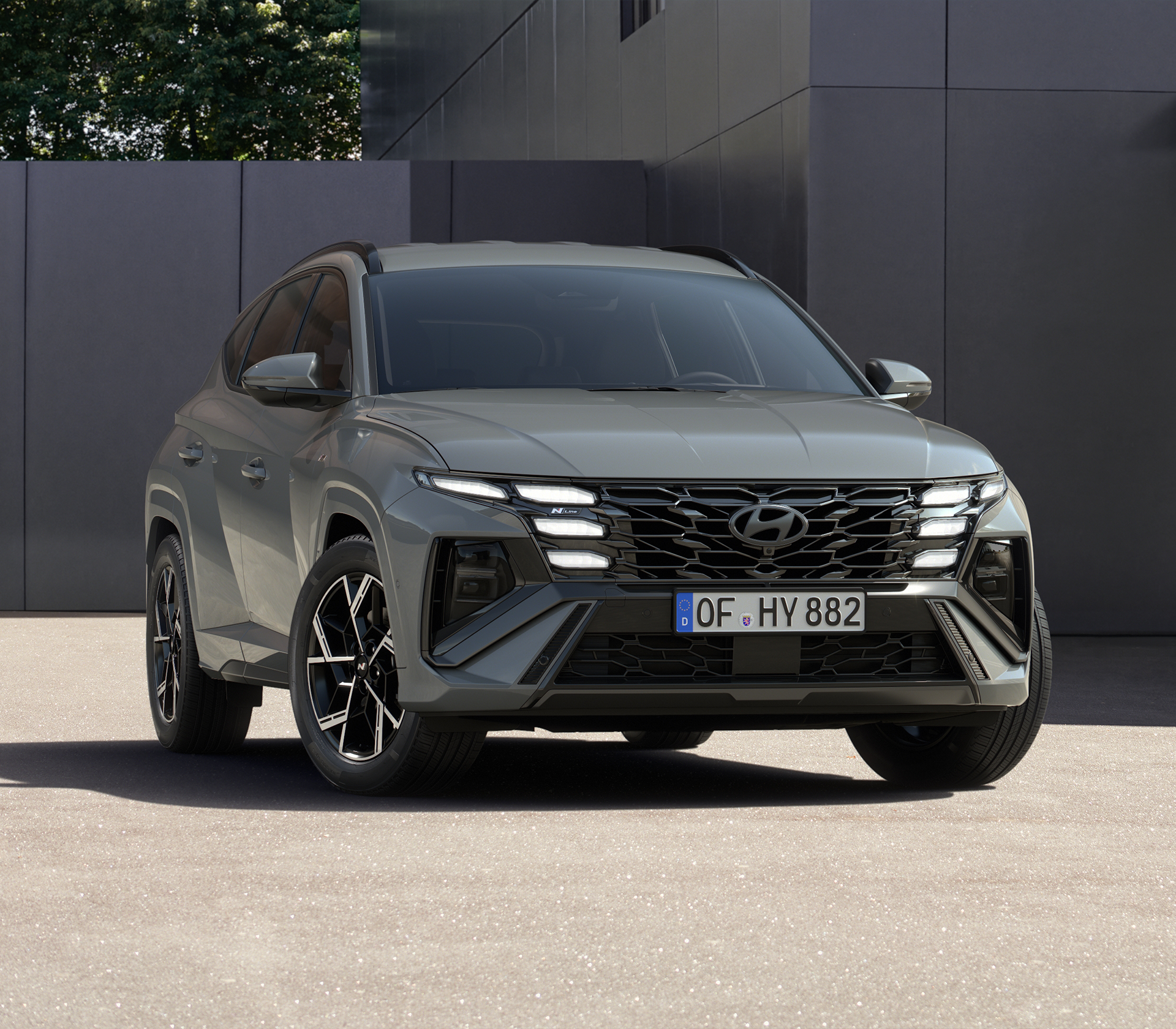 Hyundai TUCSON von vorne in grau