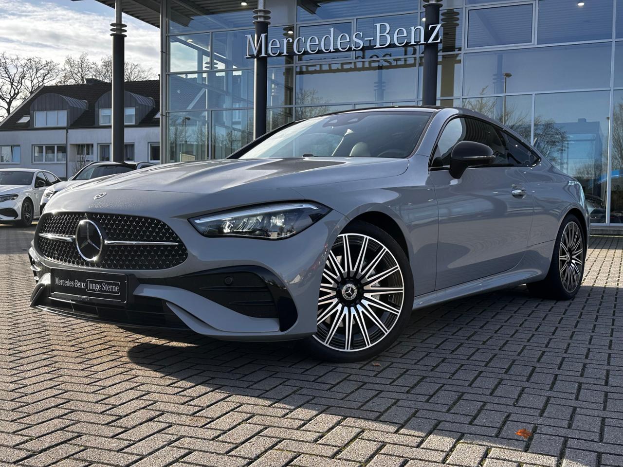 CLE 200 Coupé AMG Night Distronic Pano 20 Zoll