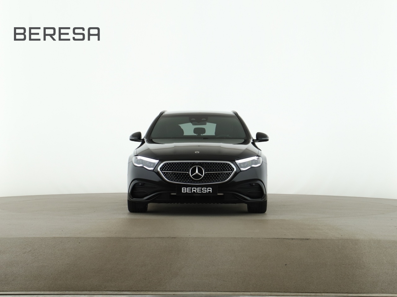 E 220 d T AMG Digital Light Night Burmester MBUX