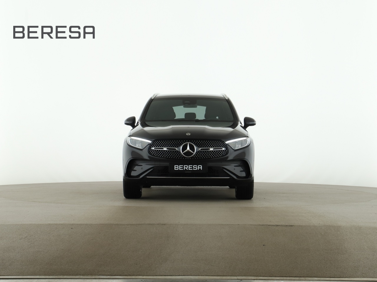 GLC 200 d 4M AMG MBUX AHK Distronic 360 LED Navi