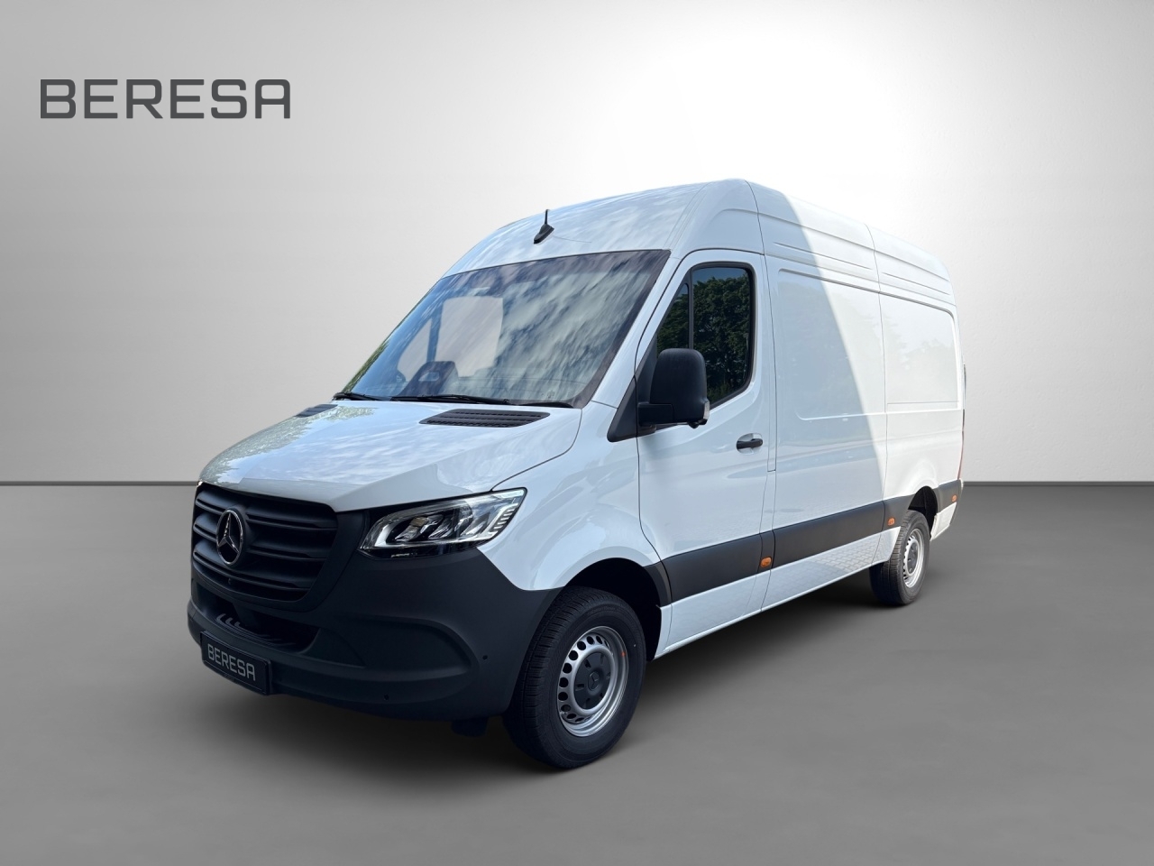 Sprinter 317 CDI Kasten Standard Hoch L2H2 MBUX