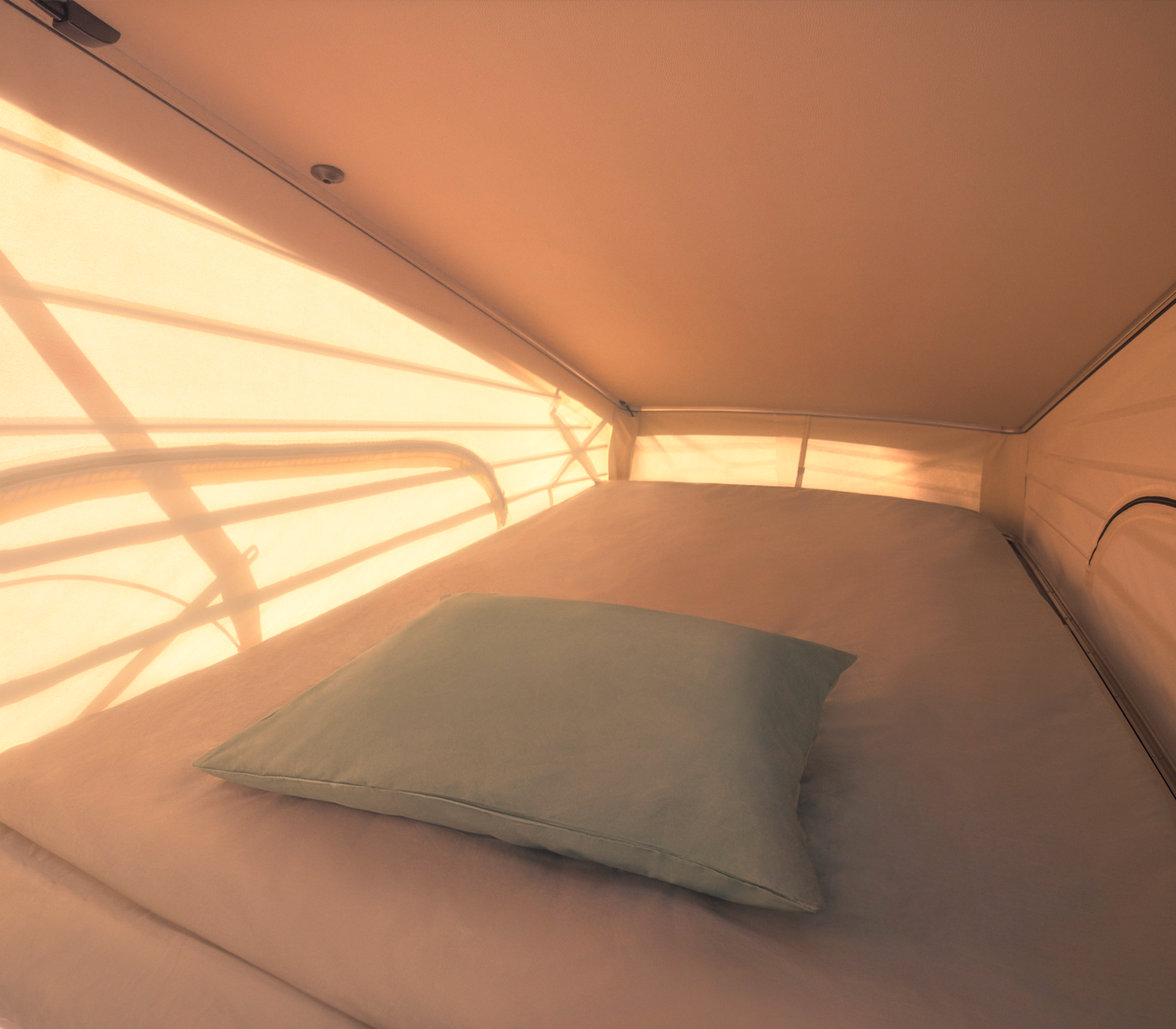 Mercedes-Benz V-Klasse Marco Polo Dachbett